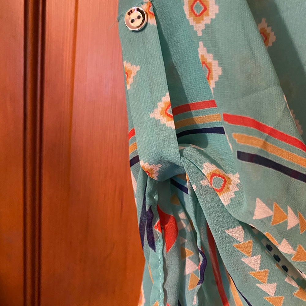 Poly blouse - Picture 3 of 5